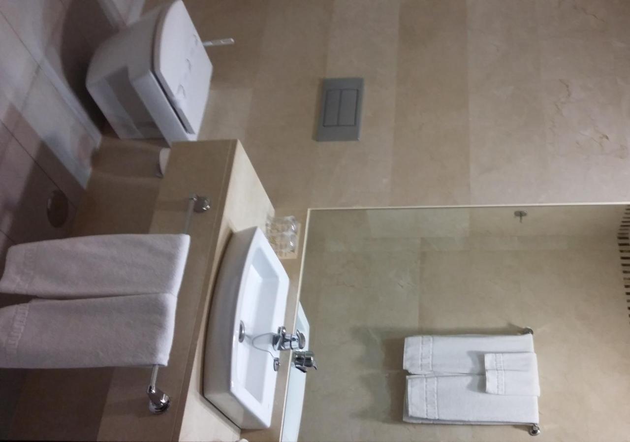 Double Room,78985512:JPEG
