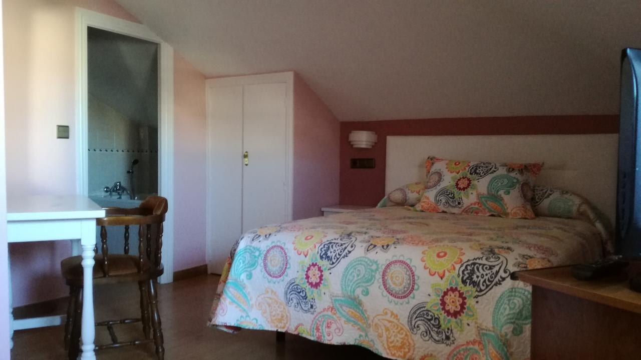 Double Room - Attic,464736786:JPEG