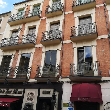 Hostal Plaza-2
